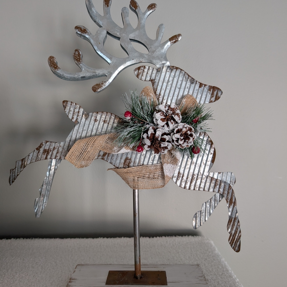 Rustic Reindeer Holiday Decoration